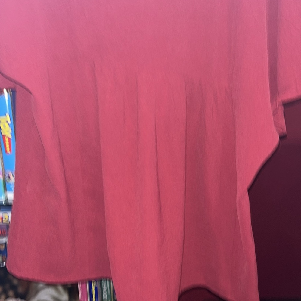 Amazon Essentials Red Top - Picture 5 of 5